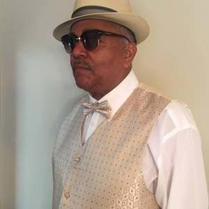 Meet your Posher, Barry